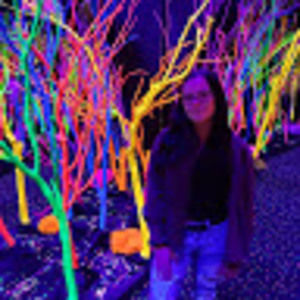 Meet your Posher, Naomi